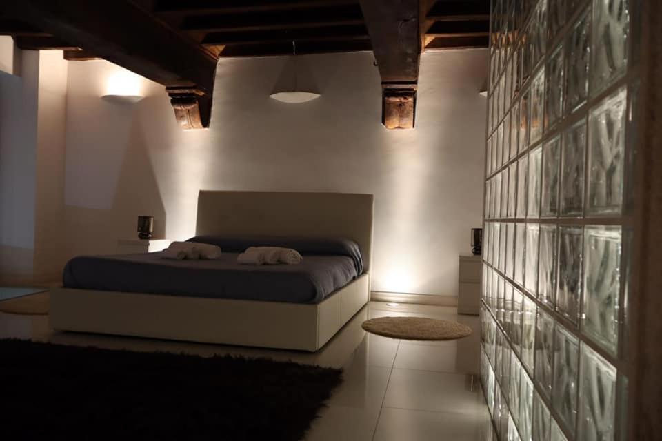 Appartamento White Loft & Spa Viterbo Esterno foto